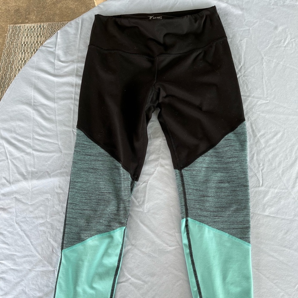 Old Navy Active workout pants
